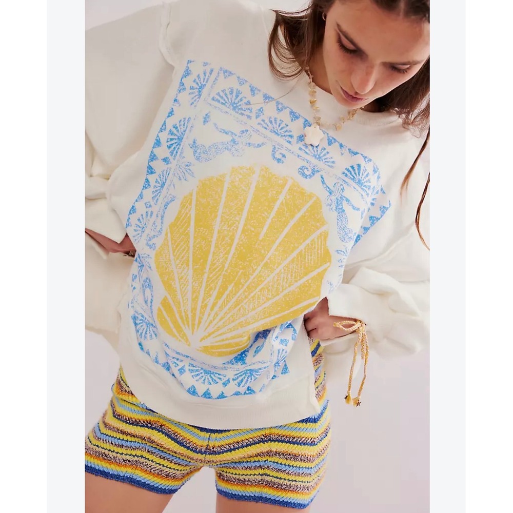 We The Free Graphic Camden Pullover Oversized Seashell Sweatshirt Cream M